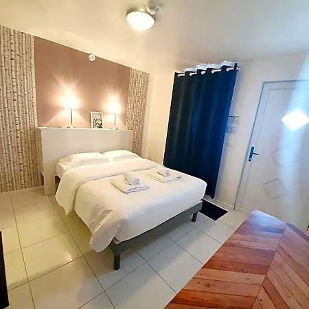 Le Lys Hotel 3*